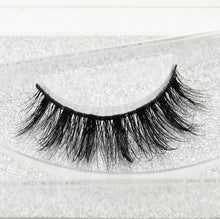 Load image into Gallery viewer, 3D Real Mink False Eyelash Strip Mink Lashes Thick Fake False Eyelashes Makeup Beauty Handmade 100% Glitter Packing D101