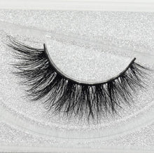 Load image into Gallery viewer, 3D Real Mink False Eyelash Strip Mink Lashes Thick Fake False Eyelashes Makeup Beauty Handmade 100% Glitter Packing D101