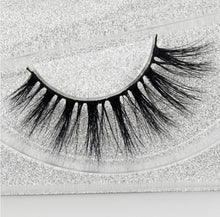 Load image into Gallery viewer, 3D Real Mink False Eyelash Strip Mink Lashes Thick Fake False Eyelashes Makeup Beauty Handmade 100% Glitter Packing D101