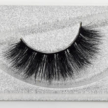 Load image into Gallery viewer, 3D Real Mink False Eyelash Strip Mink Lashes Thick Fake False Eyelashes Makeup Beauty Handmade 100% Glitter Packing D101