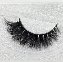 Load image into Gallery viewer, 3D Real Mink False Eyelash Strip Mink Lashes Thick Fake False Eyelashes Makeup Beauty Handmade 100% Glitter Packing D101